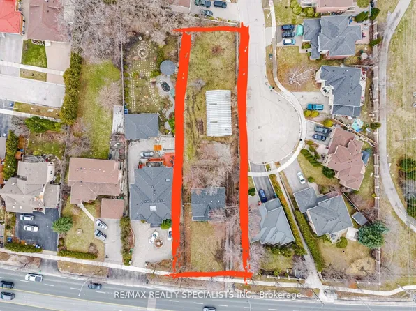 2131 Cawthra Rd, Mississauga, ON L5A 2W6