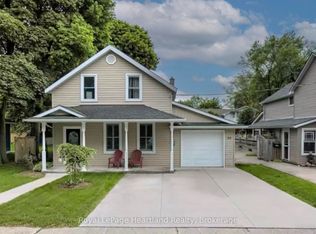 54 Trafalgar St, Goderich, ON N7A1T4