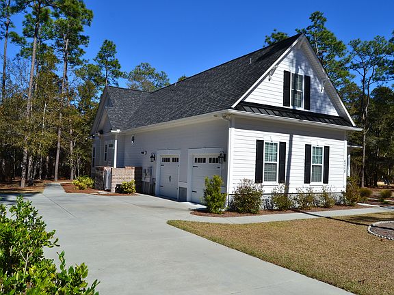 Side entry garage