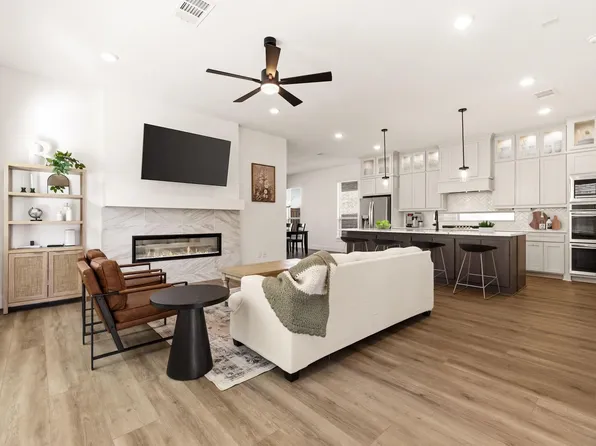 3104 Lake Village Dr, Anna, TX 75409
