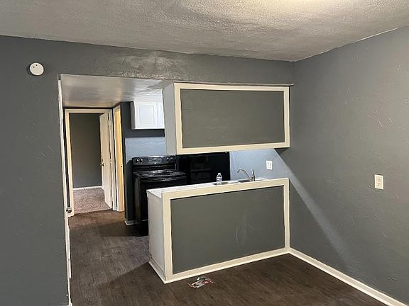 3rd image of 2900 N Verity Pkwy #1