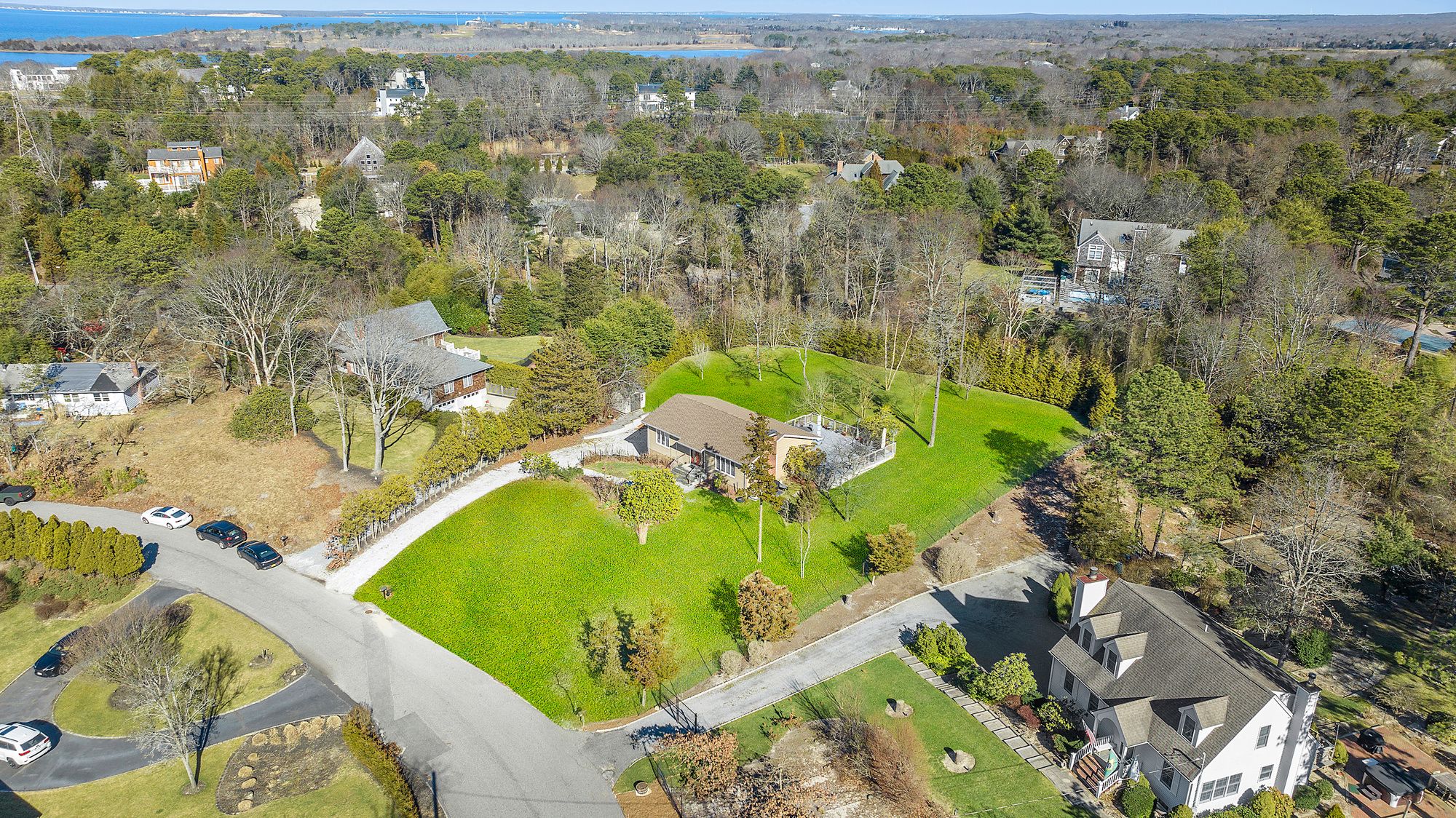 22 Cheviot Rd, Southampton, NY 11968 Out East