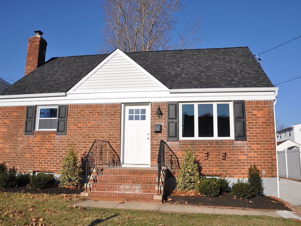 1st image of 108 Soifer Ave