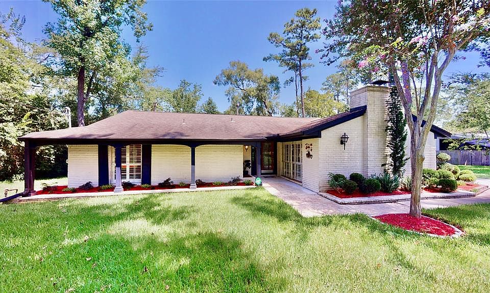 1st image of 20818 Little Deer Ln