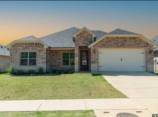 515 Cornerstone Rd, Lindale, TX 75771