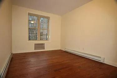 Rented by NYLA Realty