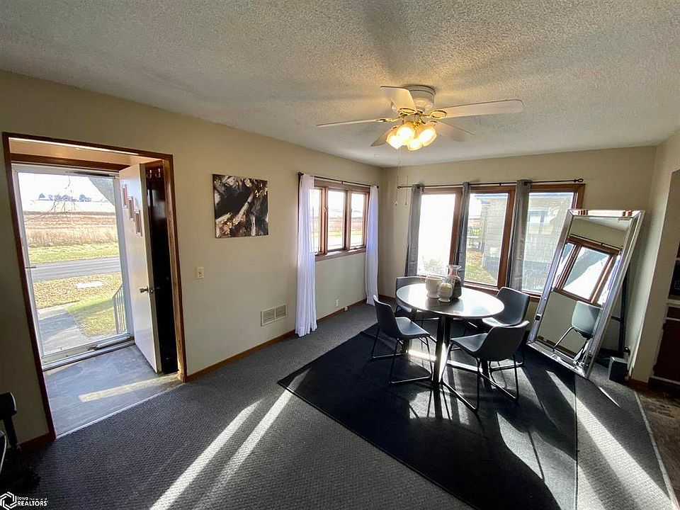 453 Fox Ave, Woden, IA 50484 MLS 6312842 Zillow