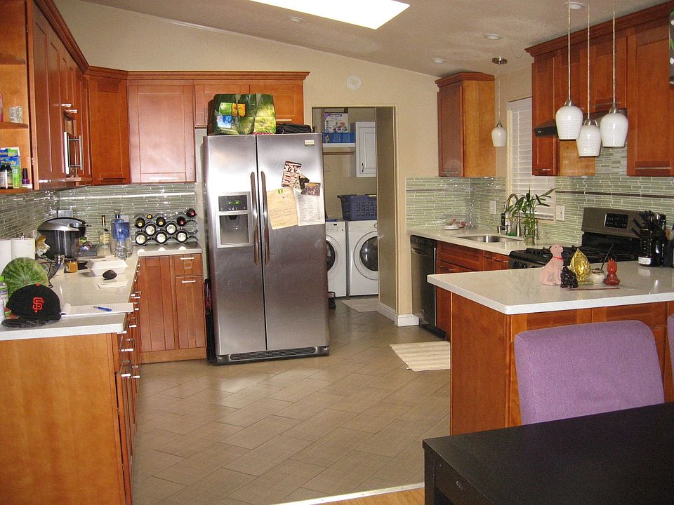 1st image of 28267 Murcia St