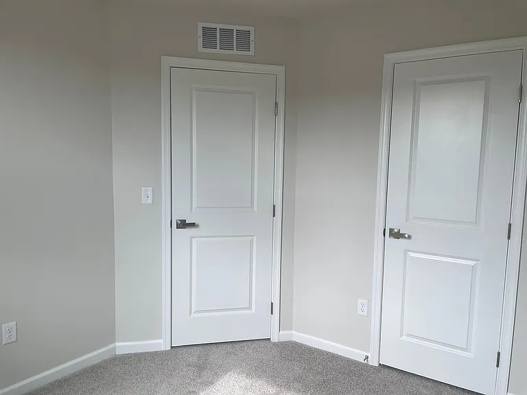 4031 Hemlock Ct — Photo 25