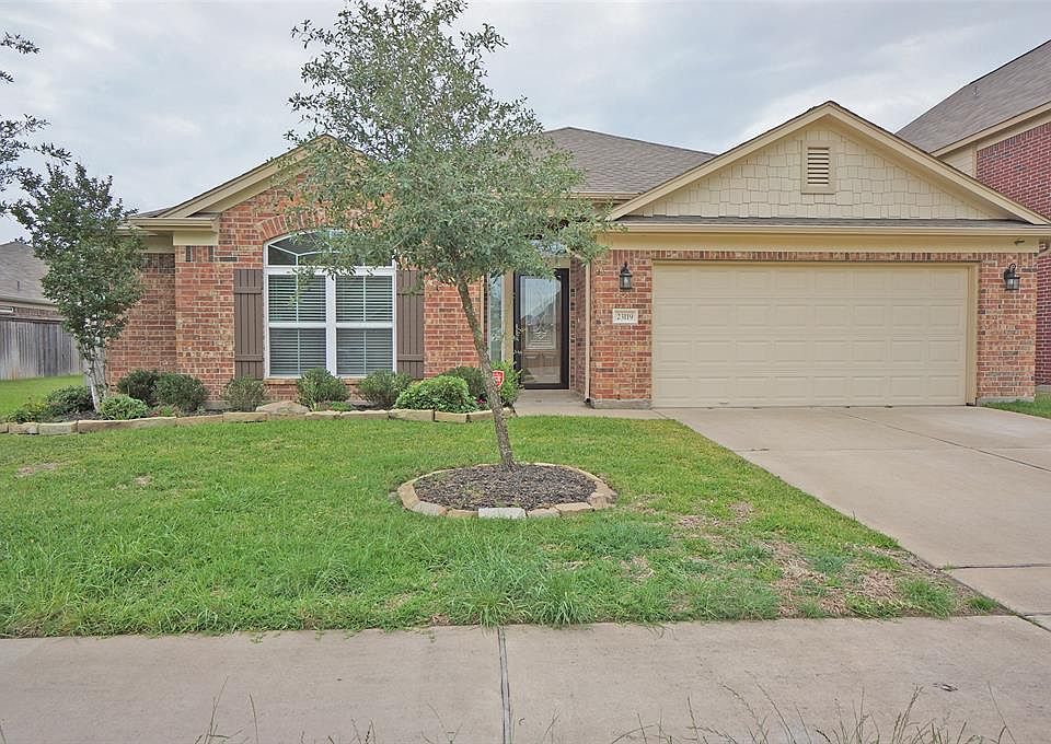 1st image of 23119 Quiet Heron Ct