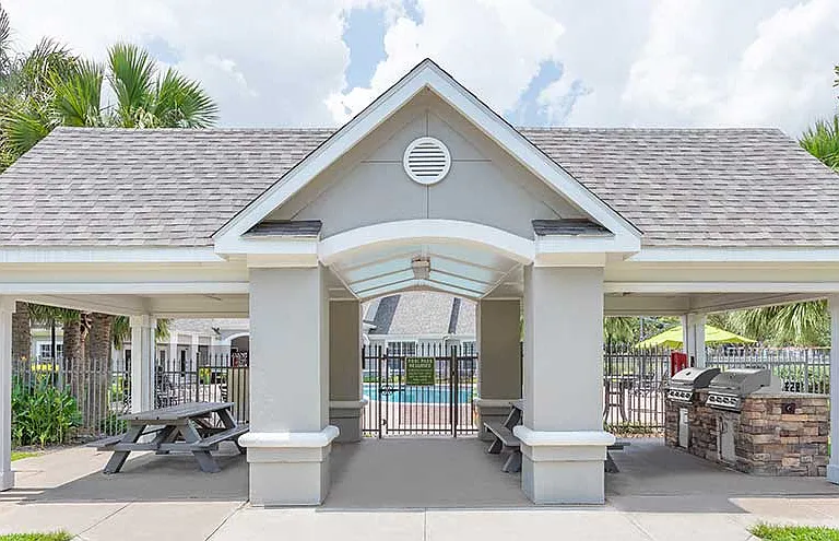 Kenwood Club at the Park Apartments — Photo 18
