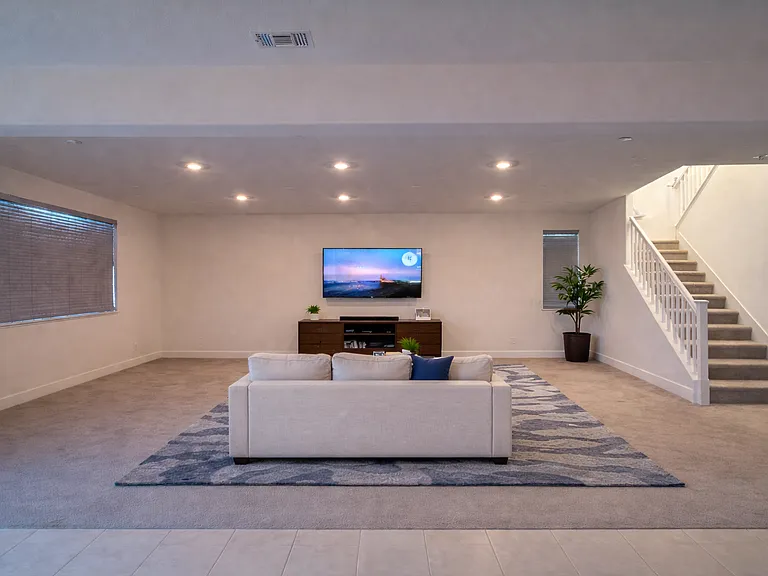3435 Equinox Dr — Photo 3