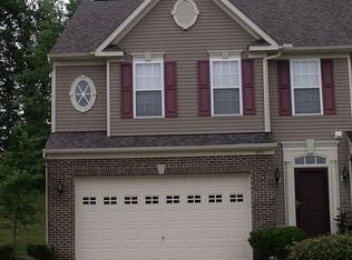4917 Lake View Dr, Peninsula, OH 44264