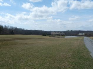 5668 Dunbar Rd, Crossville, TN 38572