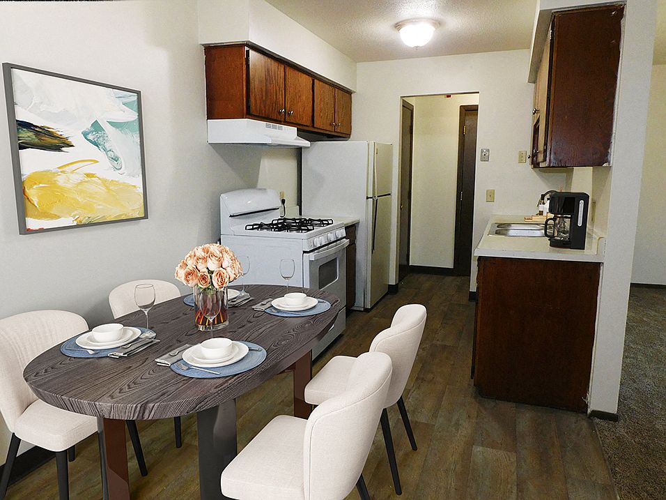 Connected Dining and Kitchen Area