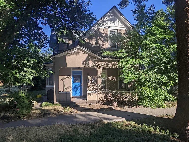 835 E 6th Ave #A — Photo 1