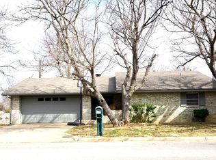 1747 Kingland St, Stephenville, TX 76401