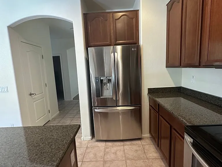 17409 W Woodlands Ave — Photo 14