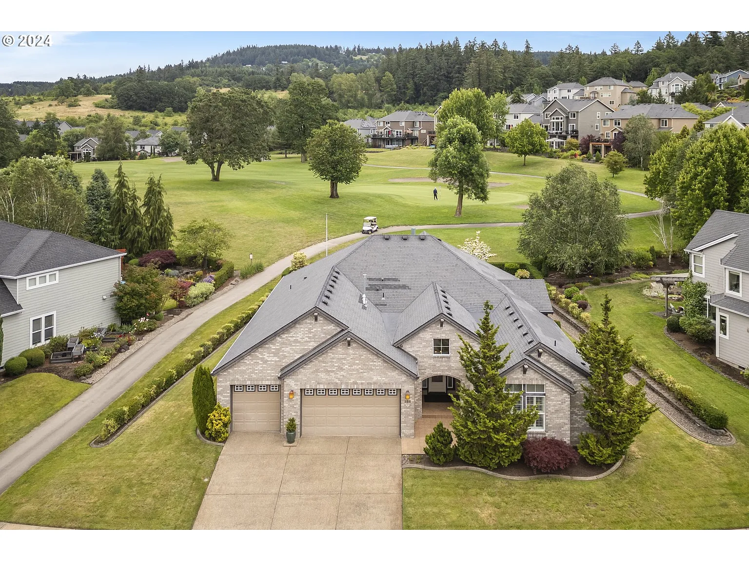 336 Ironwood Dr photo 1
