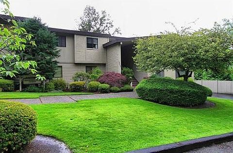 1st image of 1221 96th Ave SE #202