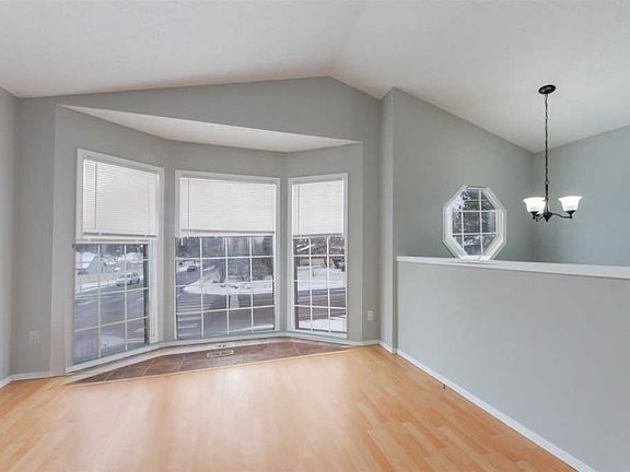 3rd image of 3521 E 37th Ave