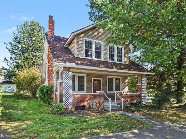 118 Fishburn St, Harrisburg, PA 17109