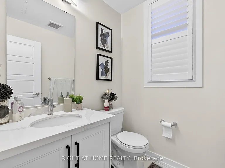 91 Monteith Dr — Photo 6