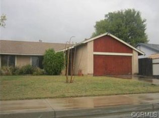 19342 Silver Cir, Rialto, CA 92376