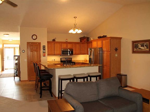 4th image of 1425 Dry Creek Bnd