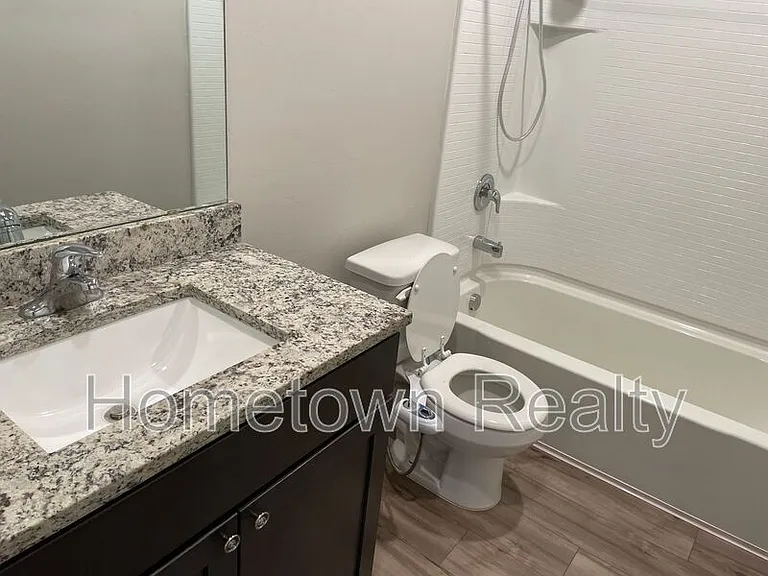 1712 Vermilion Ln — Photo 30