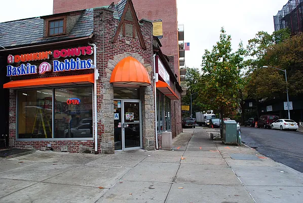 Sold by Landmarc Group | media 59