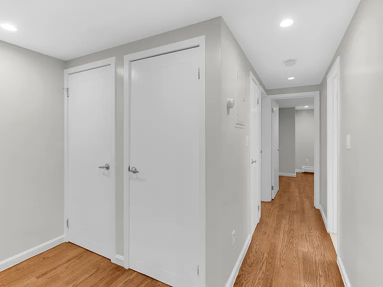 361 Gates Ave #1 — Photo 24