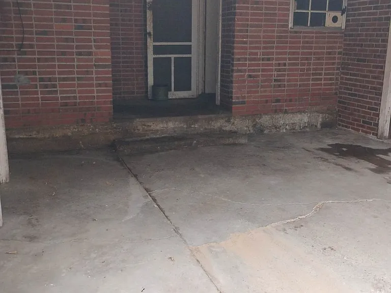 4 Luker Cir — Photo 4