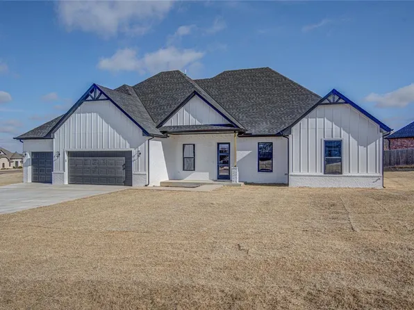 1050 Colonial Ave, Tuttle, OK 73089