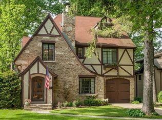 1417 Scott Ave, Winnetka, IL 60093