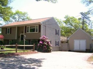 13 Barker Rd, Wareham, MA 02571