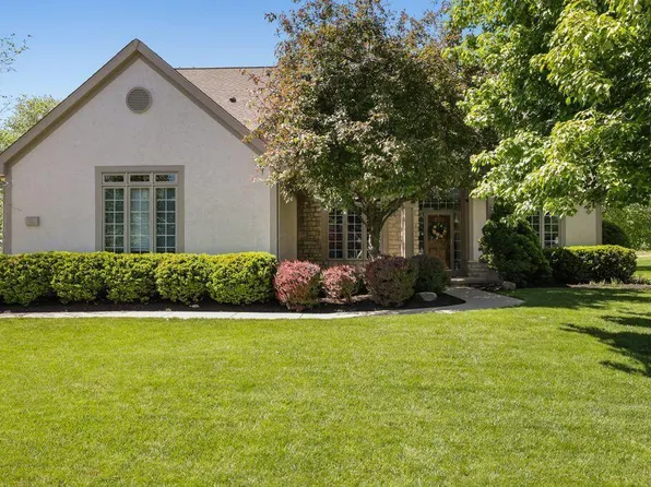 5160 Old Field Ct, Westerville, OH 43082