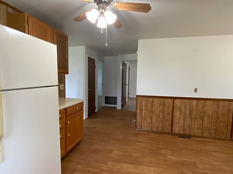 21 Roberts Rd — Photo 13
