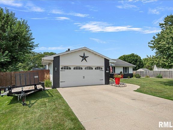 2nd image of 5104 Dove Dr