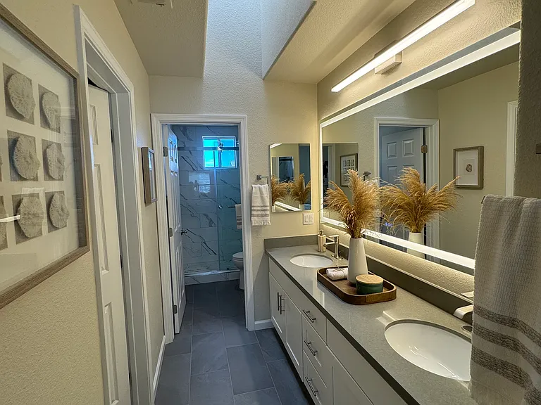 1755 California Dr #8 — Photo 14