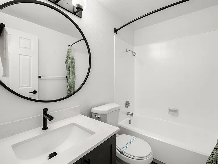 The Alden — Photo 15