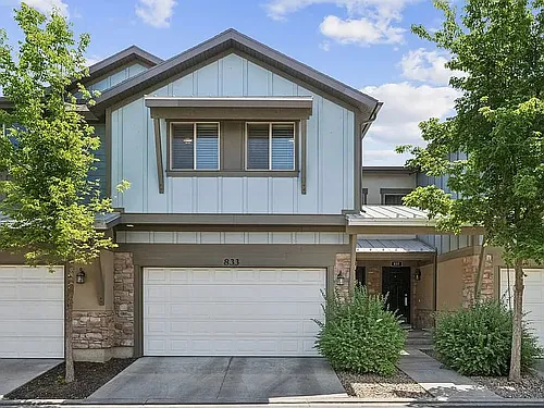 833 W Cannara Way Photo 1
