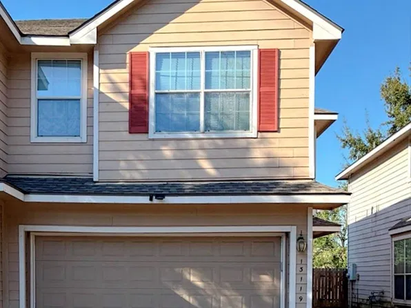 13119 Peppergate Ln, Houston, TX 77044