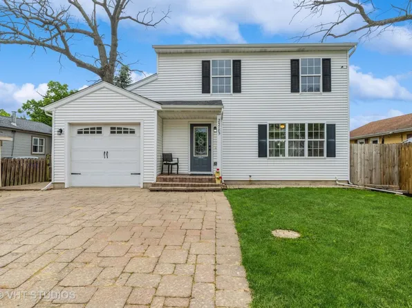 25785 W Hillside Ave, Ingleside, IL 60041