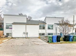 1106 W 53a St SE, Calgary, AB T2A 1V9