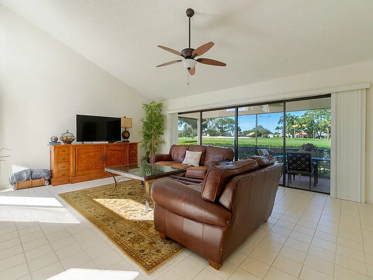 6672 S Pine Ct — Photo 11