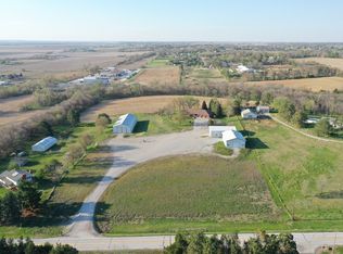 22704 Melia Rd, Gretna, NE 68028