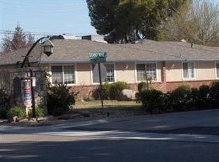 1018 E Brandywine Ln, Fresno, CA