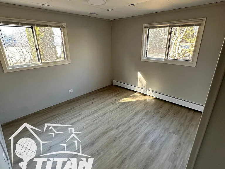 1101 Moreland St — Photo 8