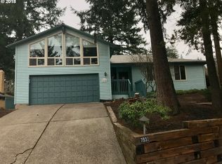 7930 SW Alameda Ln, Beaverton, OR 97007